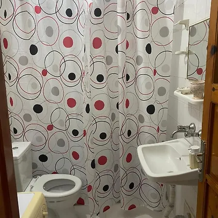 Hostel Adonis Bistro Cafe Bar